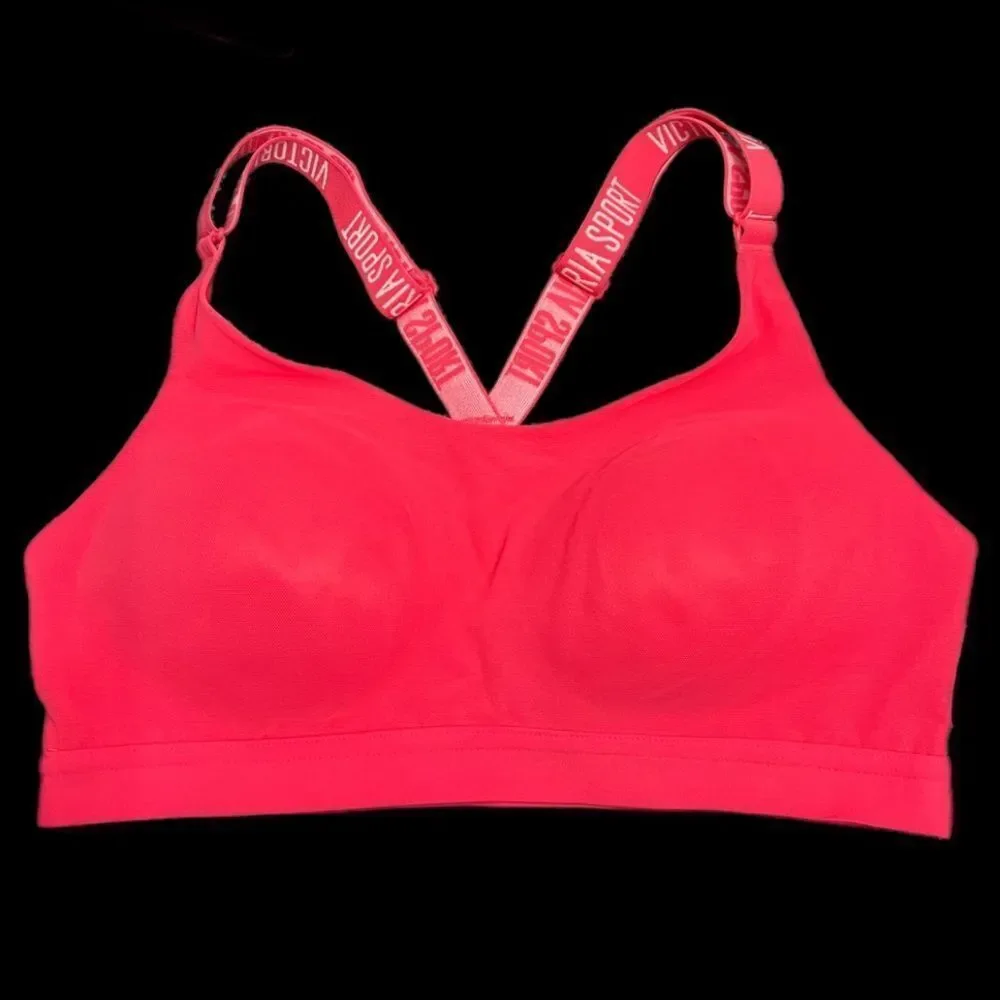 Victoria’s Secret Incredible Lightweight Medium Support Gym Yoga sport bra 34B
